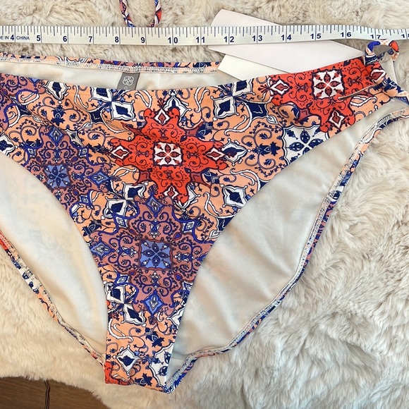 BOGO Daisy Fuentes High Neck Bra Top Bikini Coordinated Set 16 - Picture 12 of 13